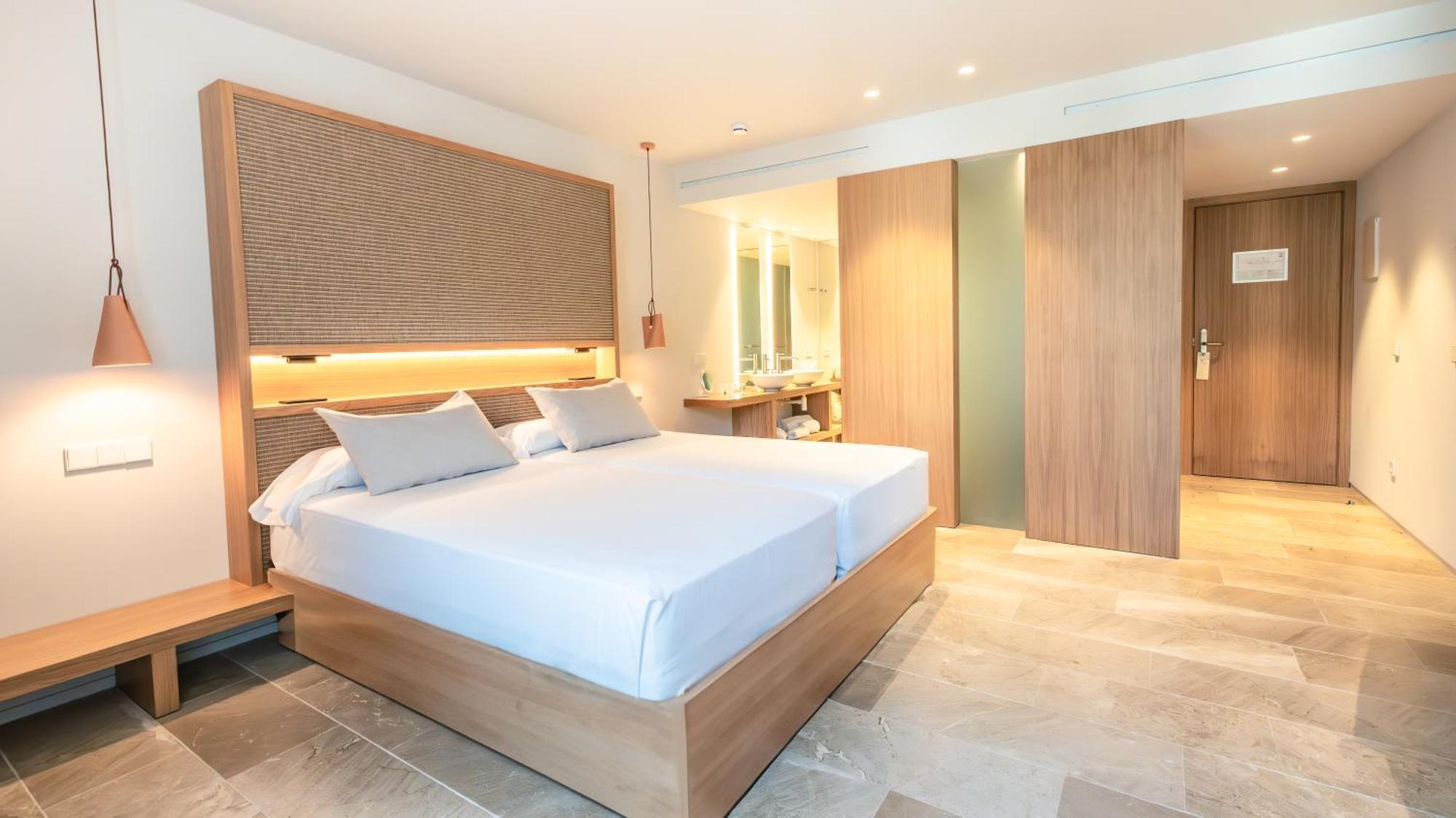 Premium Double Room